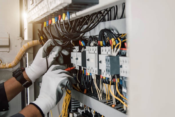 Best Licensed Electrician  in Johnson, AR